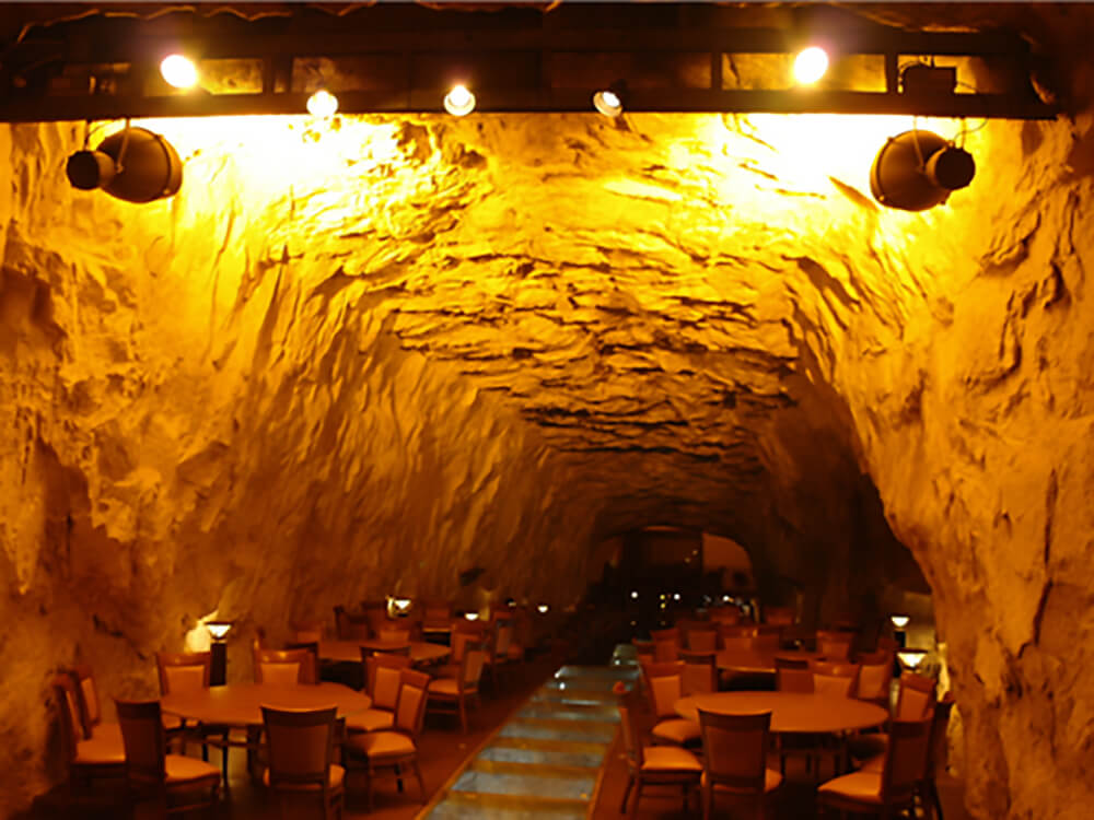 cafe-cave